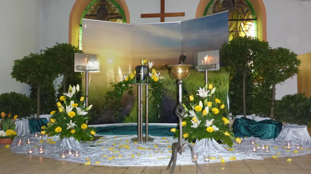 Dekoration der Trauerfeier