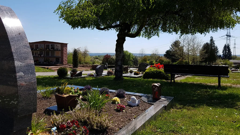 Friedhof in Bexbach – Bestattungen Lupp